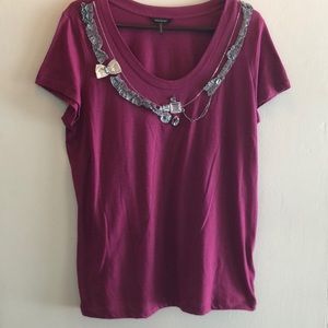 Daisy Fuentes Embellished Women’s Tee!